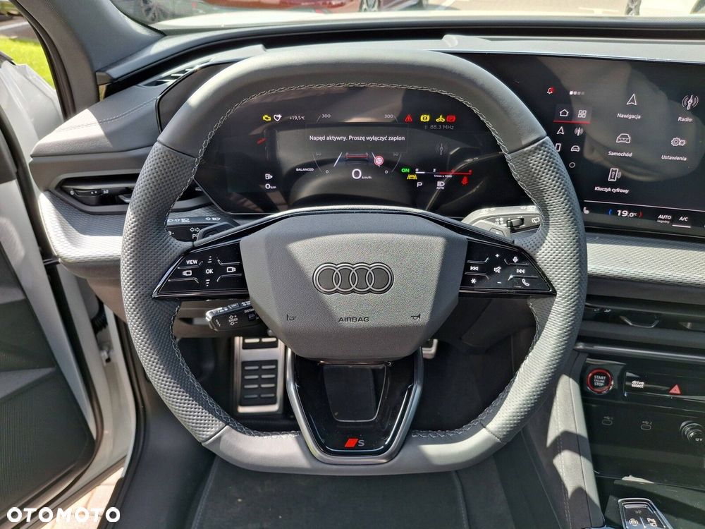 Audi Q5 Sportback - 36