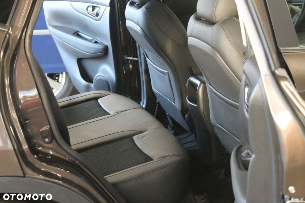 Nissan Qashqai 1.3 DIG-T DCT N-CONNECTA - 16