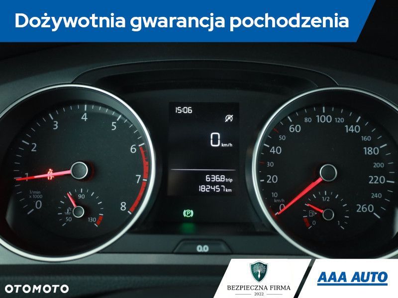 Volkswagen Golf - 10
