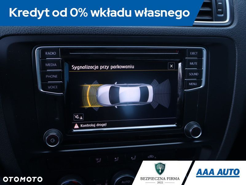 Volkswagen Jetta - 14