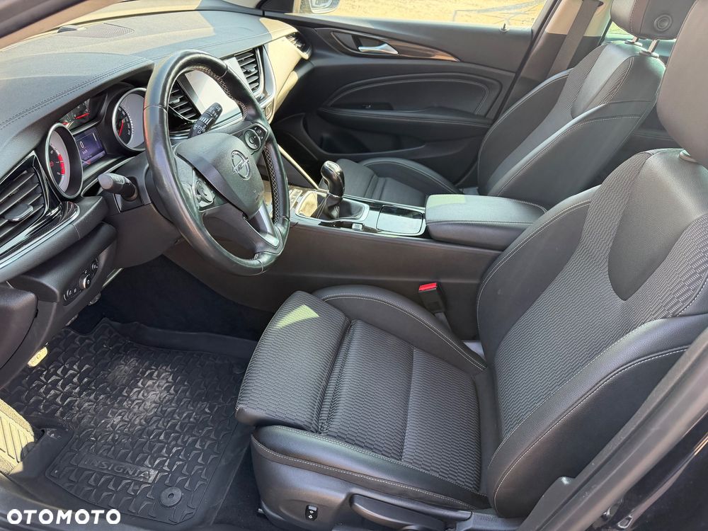 Opel Insignia - 6