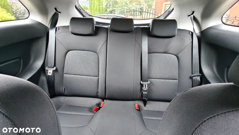 Kia Rio 1.2 M - 8