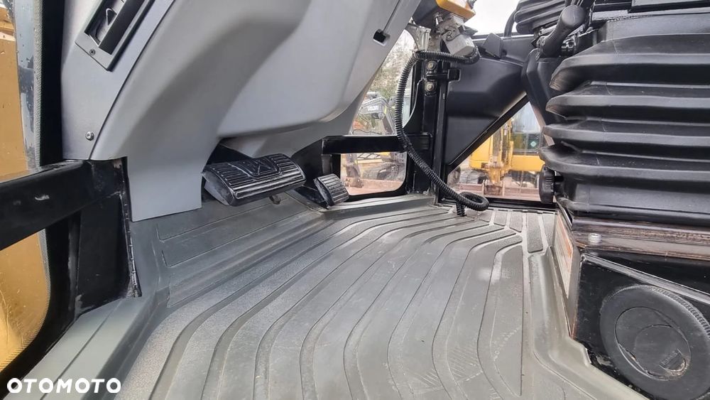 Caterpillar 906/ Waga/ Super Stan/ - 16