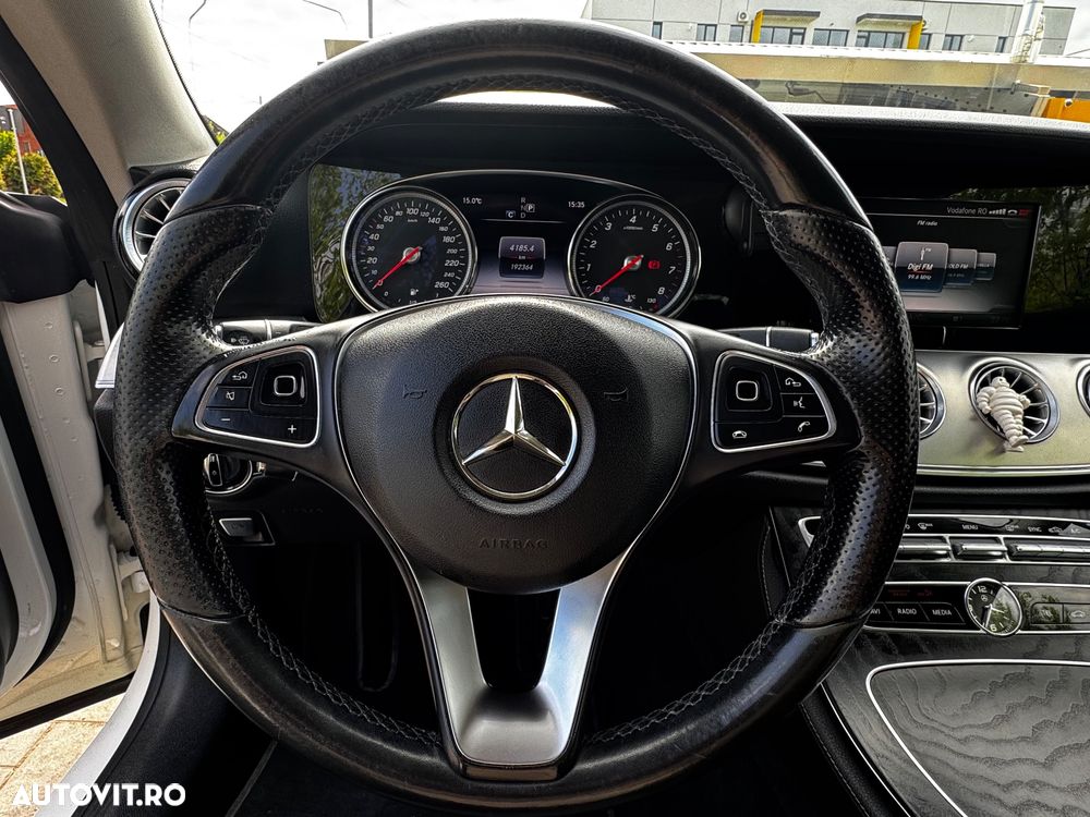 Mercedes-Benz E 200 - 7