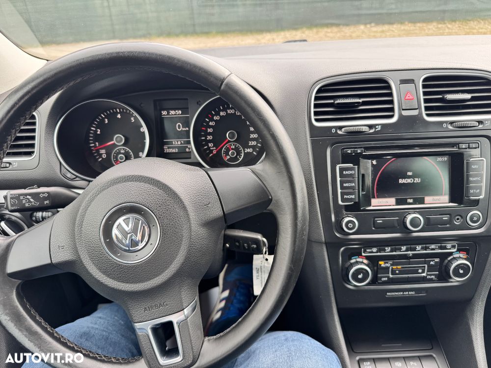Volkswagen Golf 1.4 TSI Highline - 9
