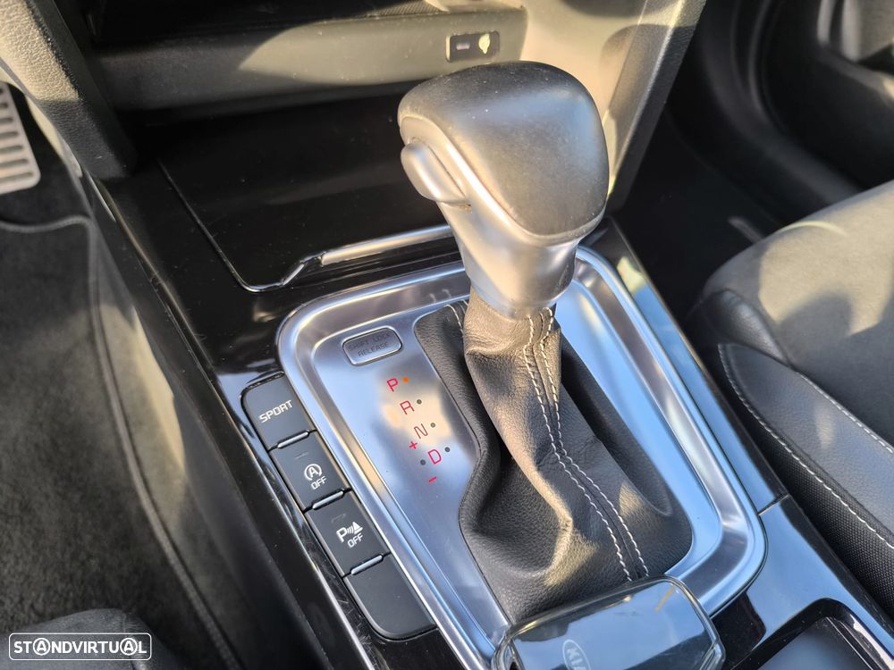 Kia Ceed 1.6 CRDi GT Line 7DCT - 45