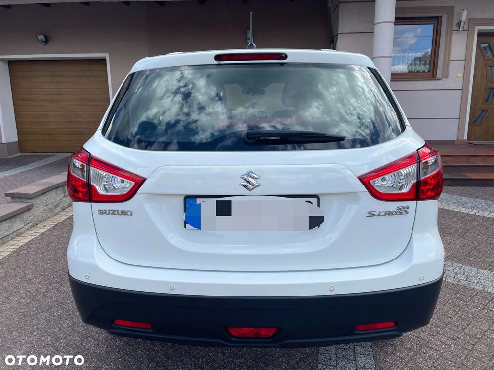 Suzuki SX4 - 4