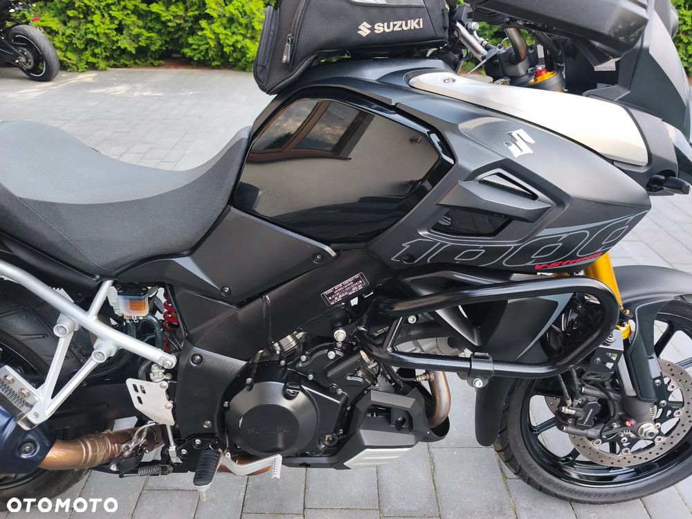 Suzuki V-STROM - 15