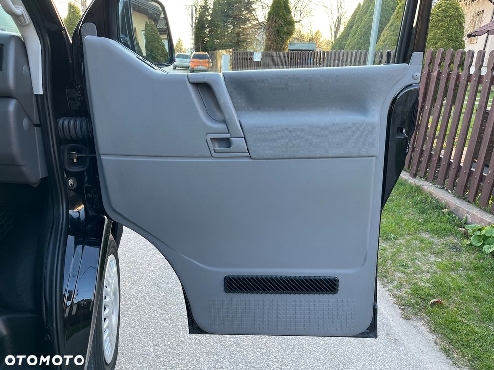 Volkswagen Transporter - 17