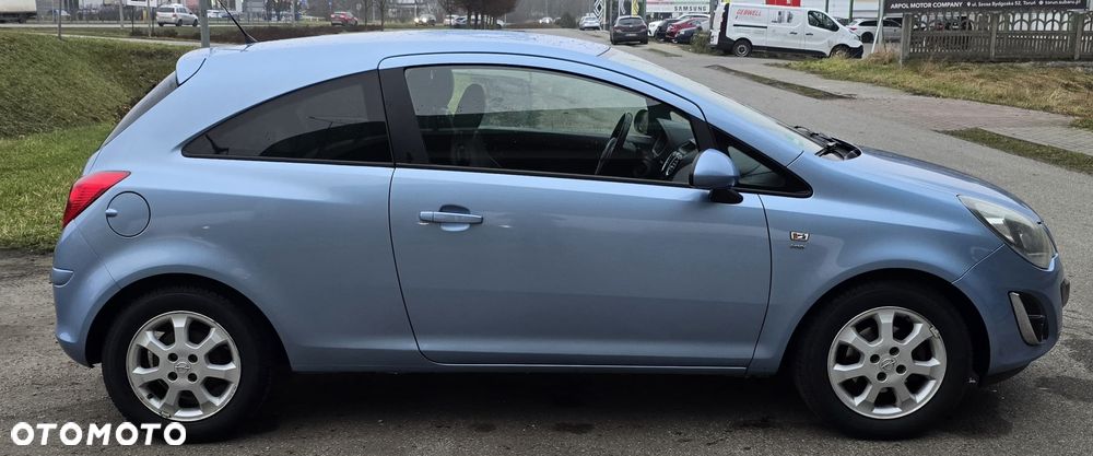 Opel Corsa 1.4 16V Energy - 15