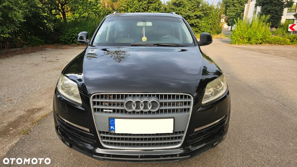 Audi Q7 - 4