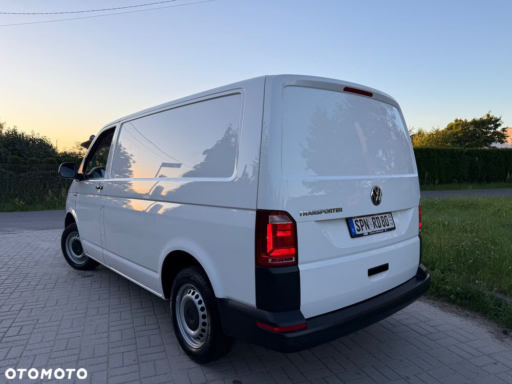 Volkswagen Transporter T6 - 4
