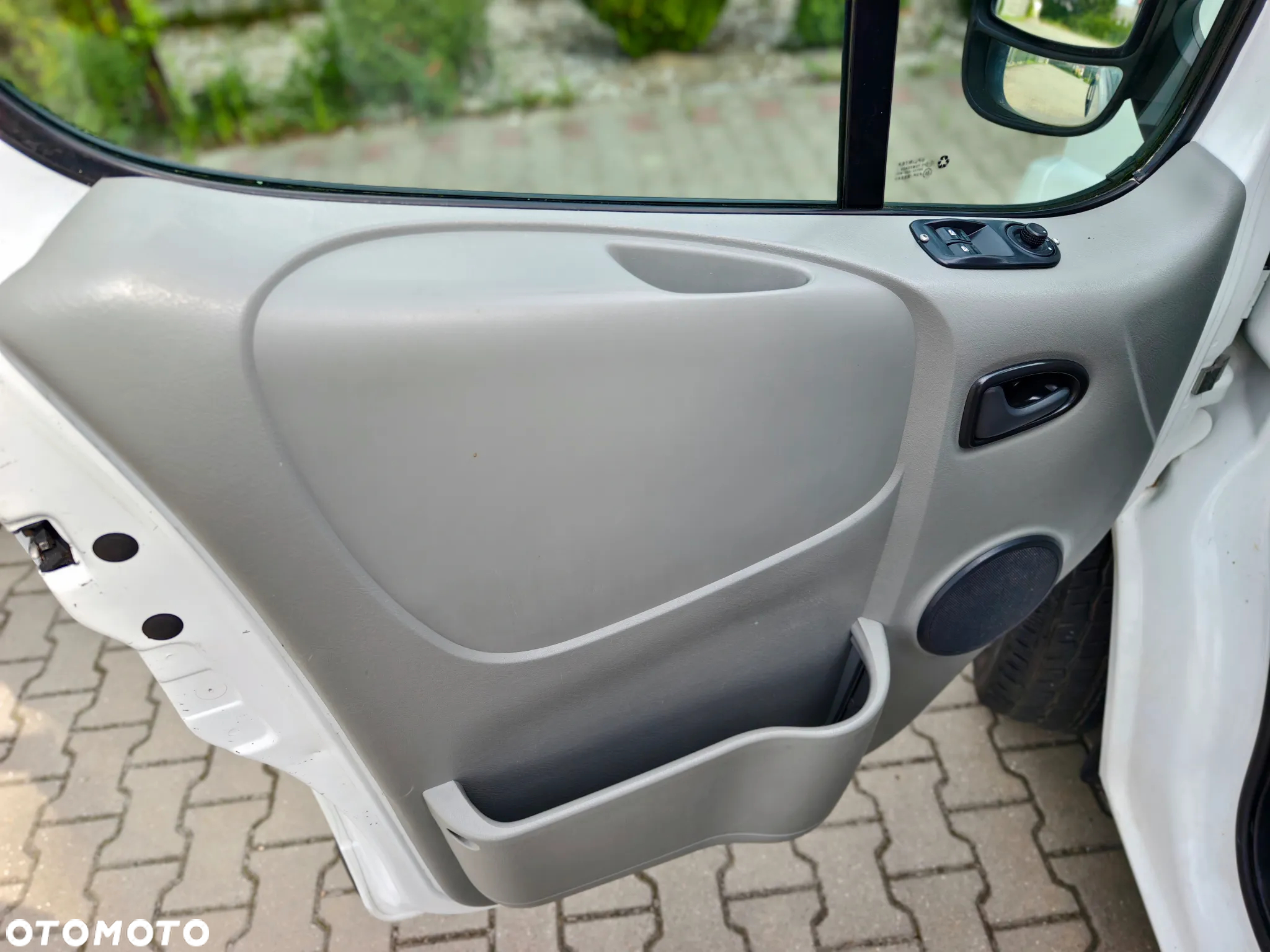 Renault Trafic - 6