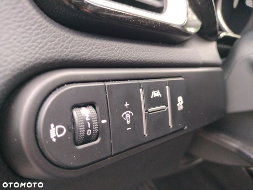 Kia Ceed 1.5 T-GDI Tribute - 25