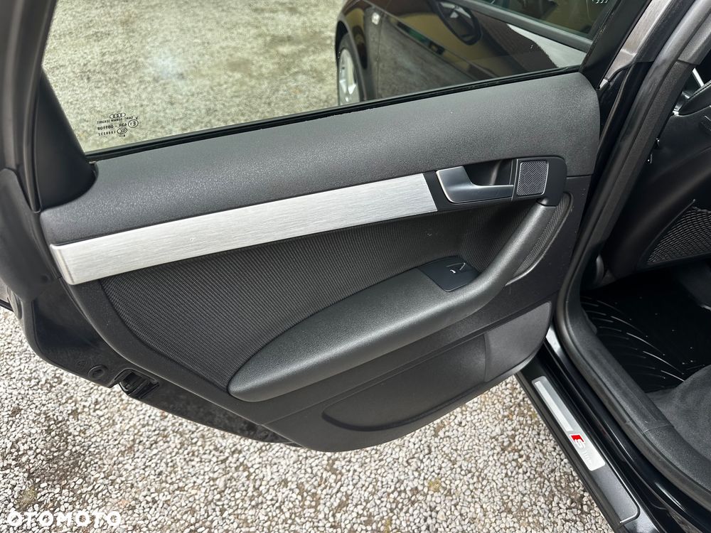 Audi A3 Sportback 2.0 TDI DPF S line Sportpaket plus - 27