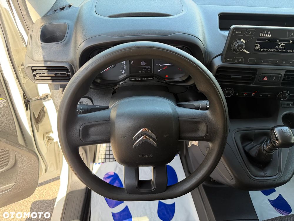 Citroën BERLINGO - 26