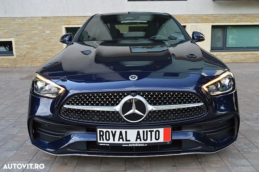 Mercedes-Benz C 300 4Matic 9G-TRONIC AMG Line - 9