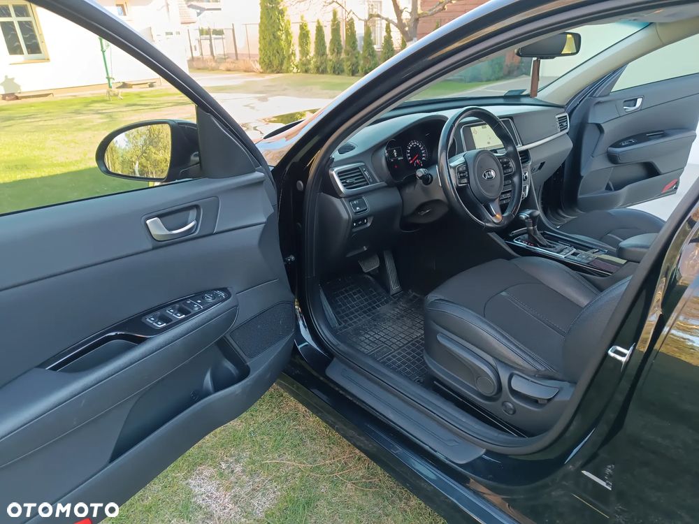 Kia Optima 1.7 CRDI L DCT - 33