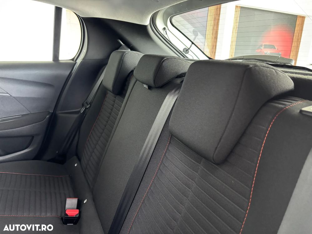 Peugeot 208 Elektromotor 136 Active - 14