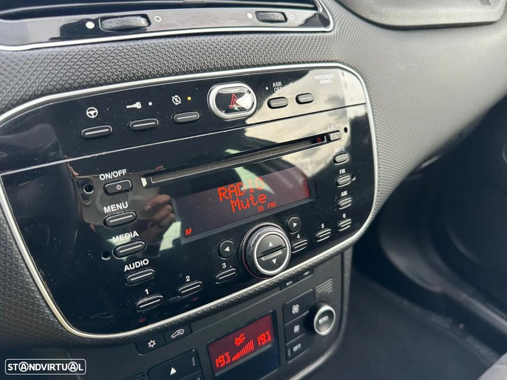 Fiat Punto 1.2 Easy S&S - 16