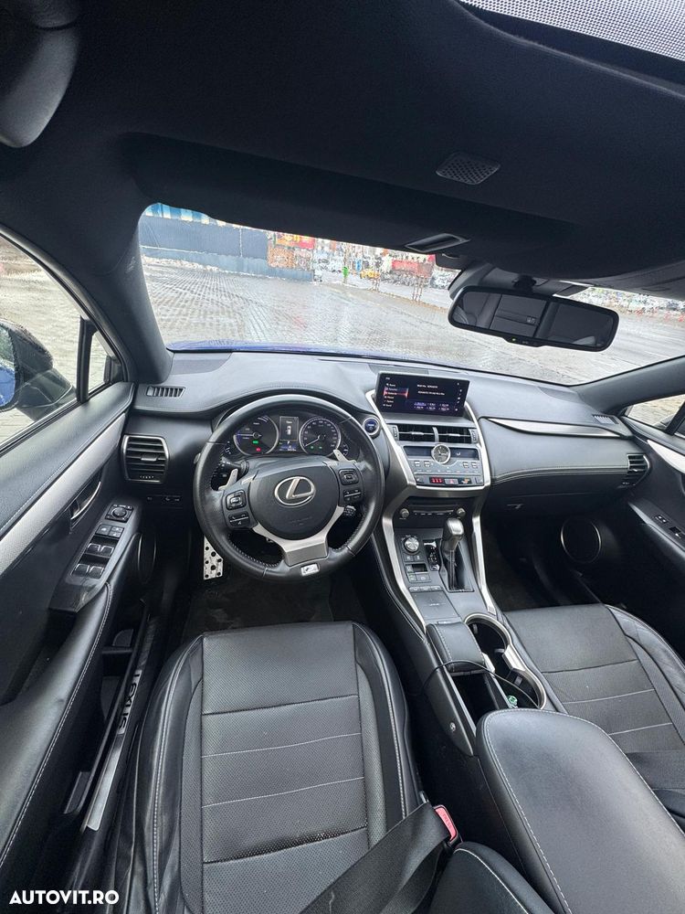 Lexus Seria NX 300h F Sport - 12