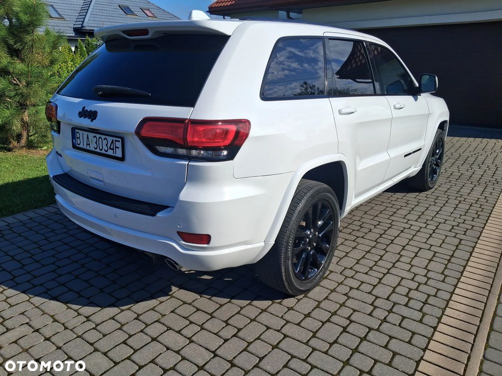 Jeep Grand Cherokee - 6