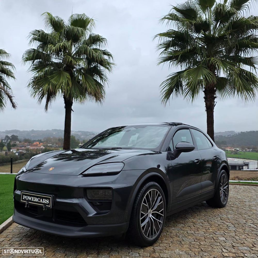 Porsche Macan Standard - 2