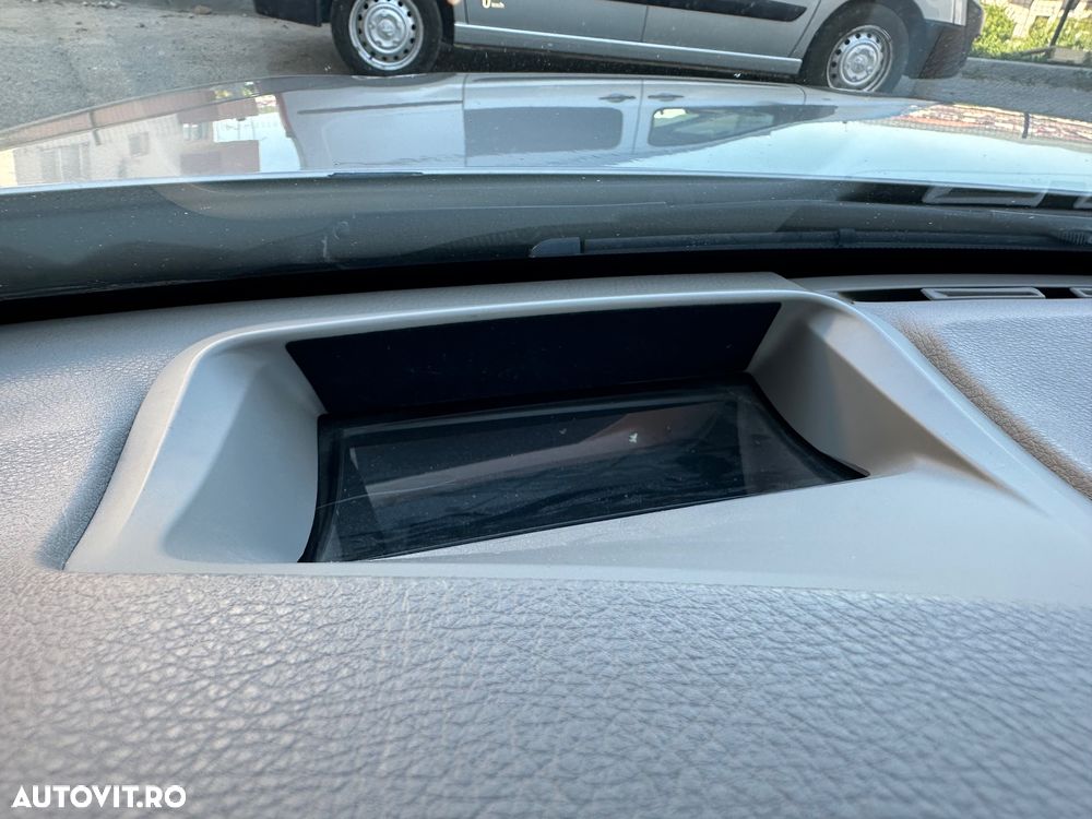 BMW Seria 3 320d Aut. Modern Line - 21