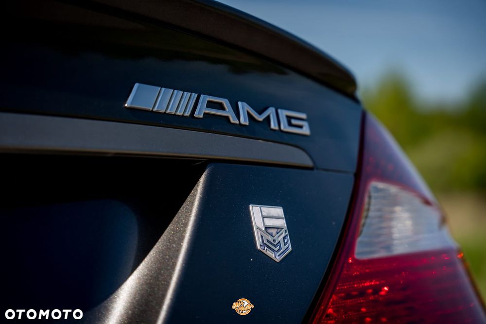 Mercedes-Benz CLS - 18