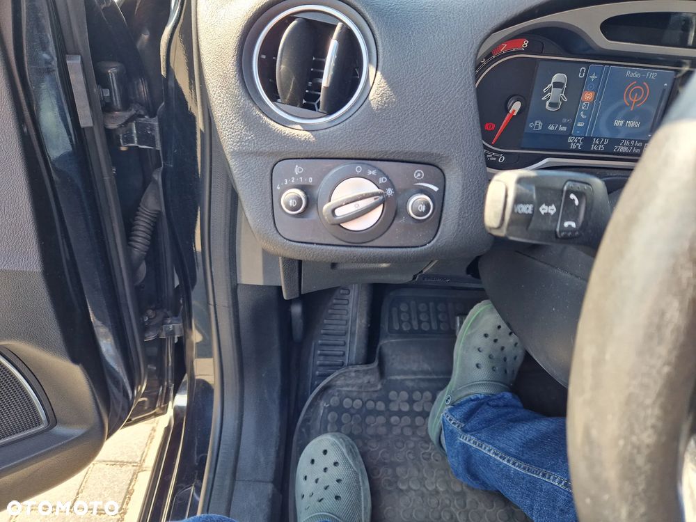 Ford Mondeo - 10