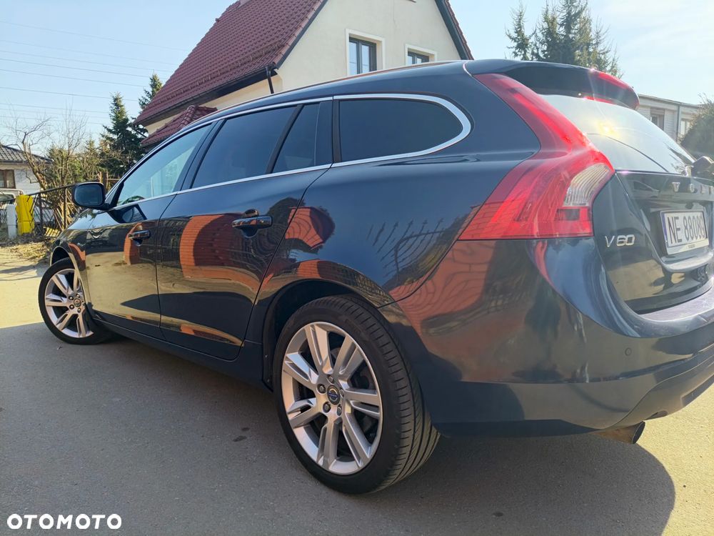 Volvo V60 D3 Momentum - 7