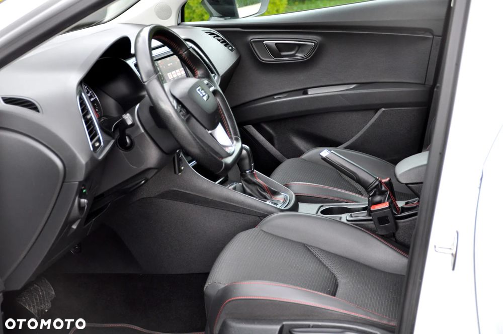 Seat Leon 2.0 TDI DPF DSG FR - 31
