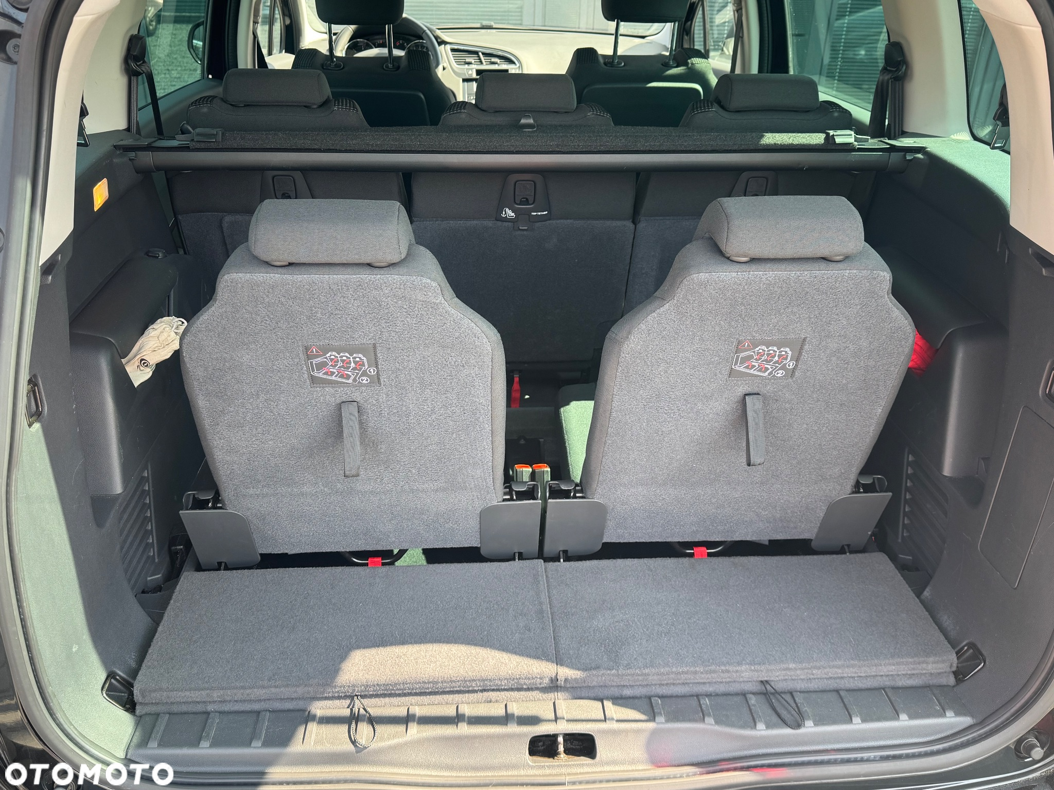 Peugeot 5008 - 11