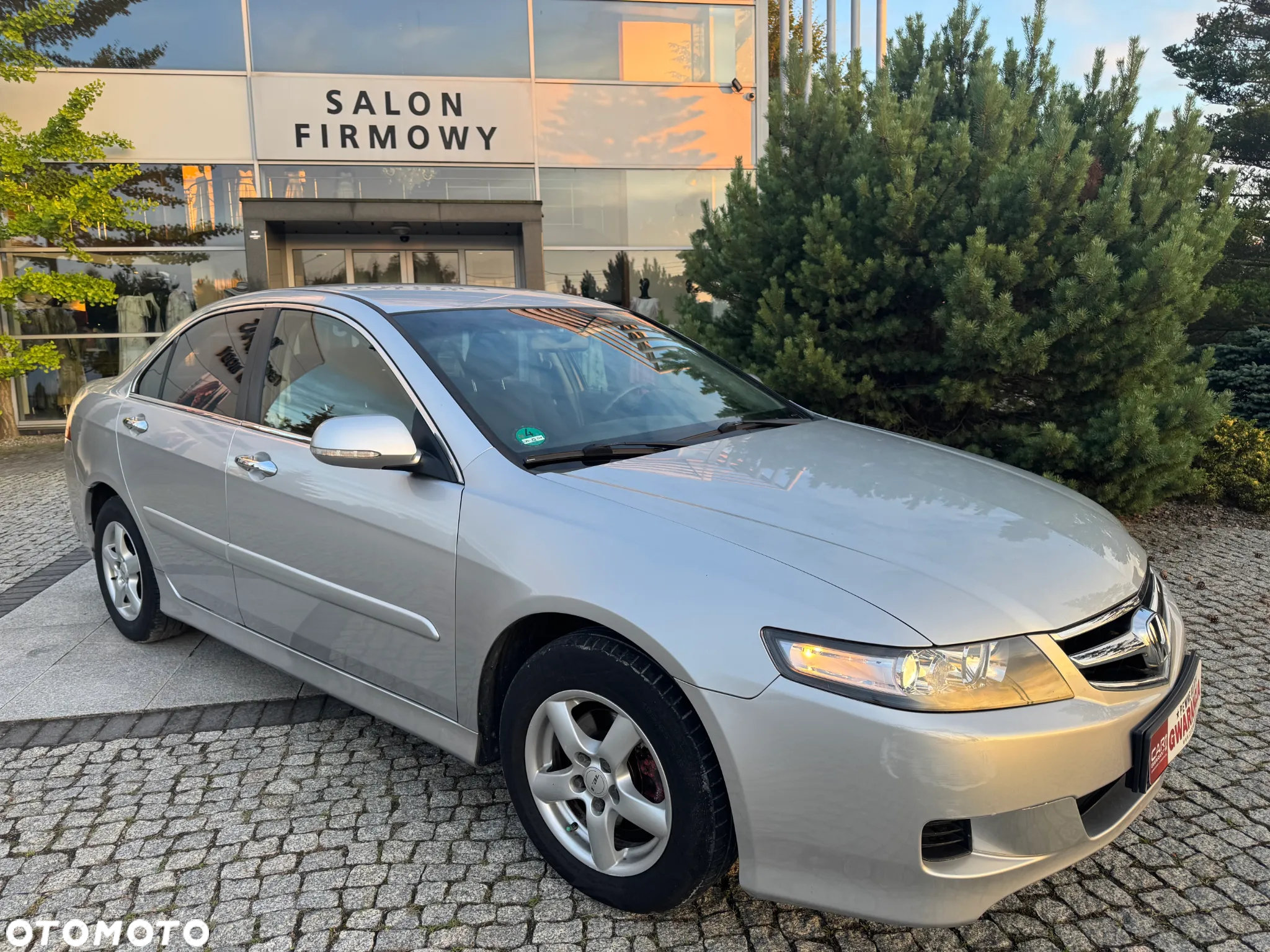 Honda Accord 2.0 Executive - 28