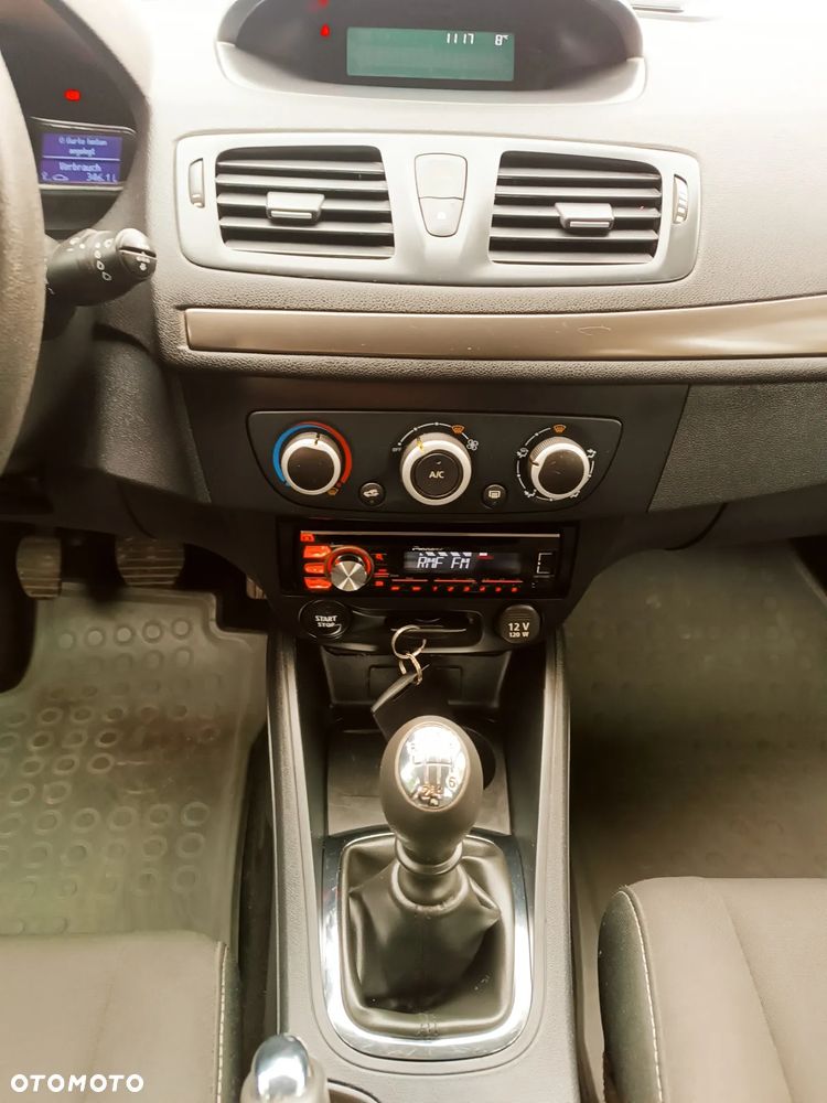 Renault Megane 1.6 16V 110 Dynamique - 25