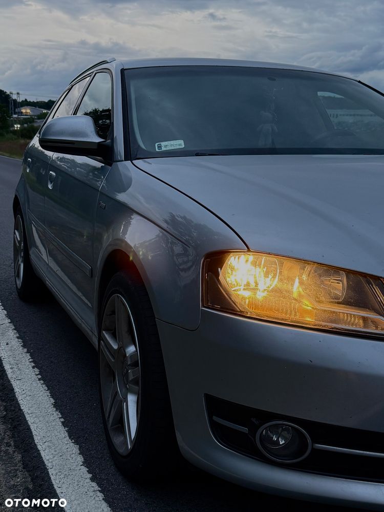 Audi A3 Sportback 1.6 TDI Ambition - 2