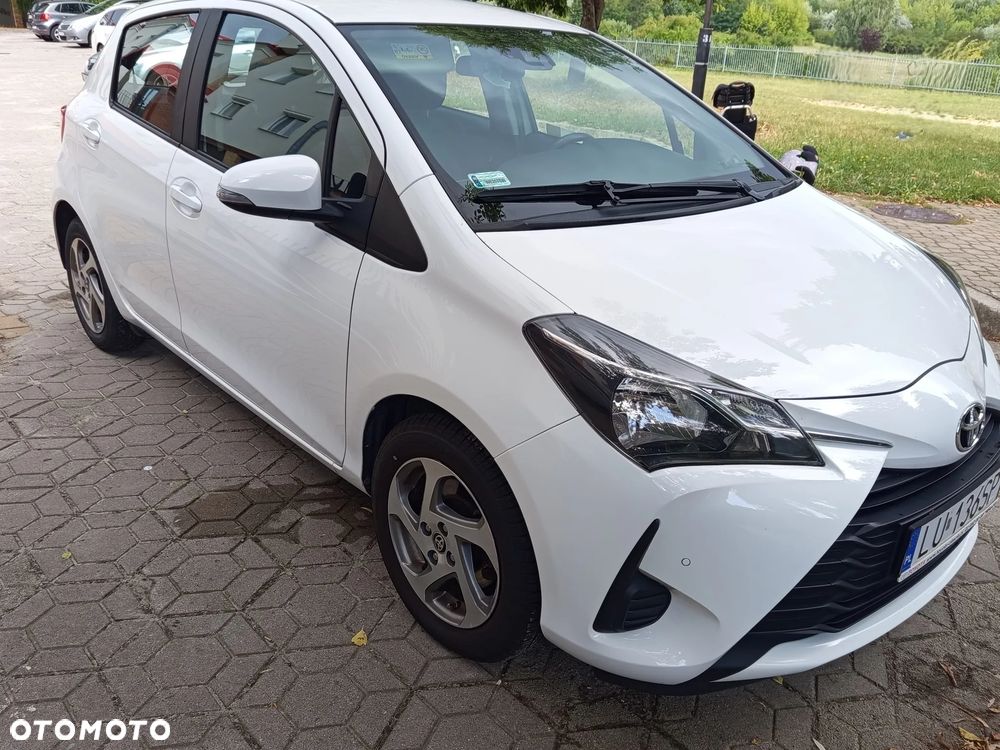 Toyota Yaris - 1