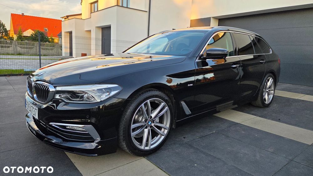 BMW Seria 5 520d Luxury Line sport - 4