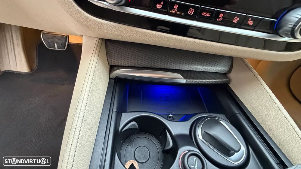 BMW 540 d xDrive Pack M Auto - 19