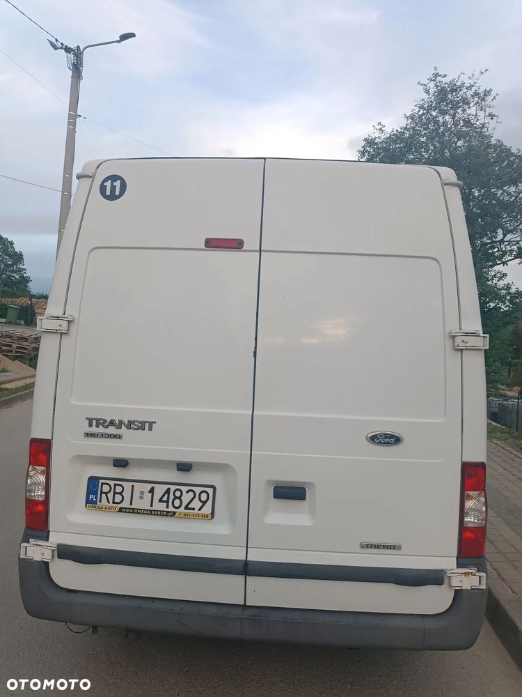 Ford E-Transit - 12