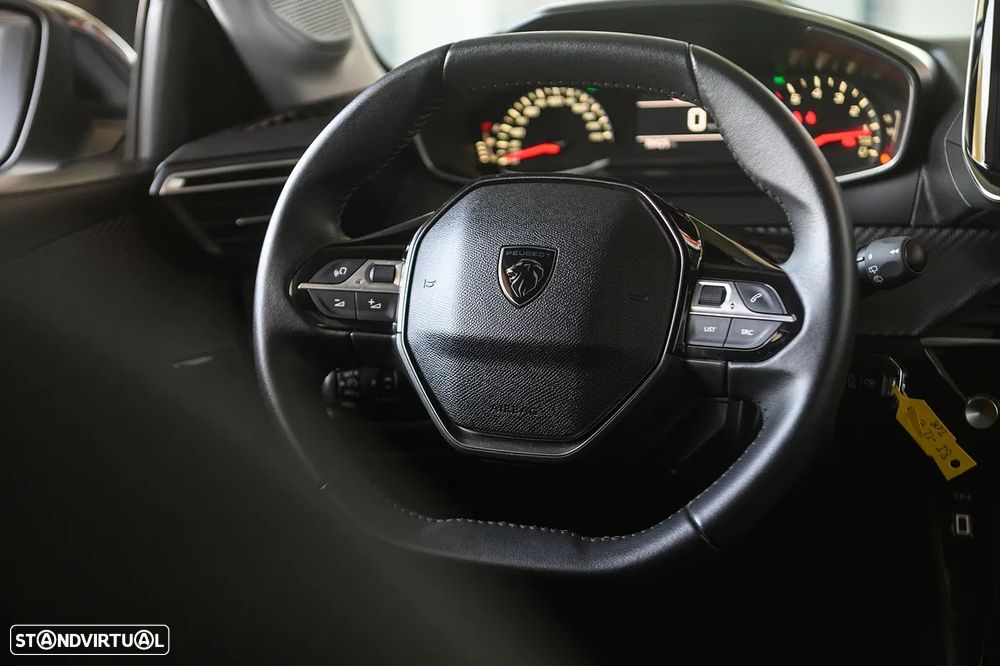 Peugeot 208 1.2 PureTech Active Pack - 51