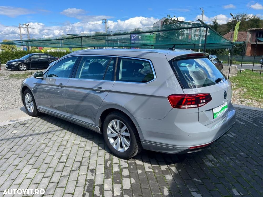 Volkswagen Passat - 7