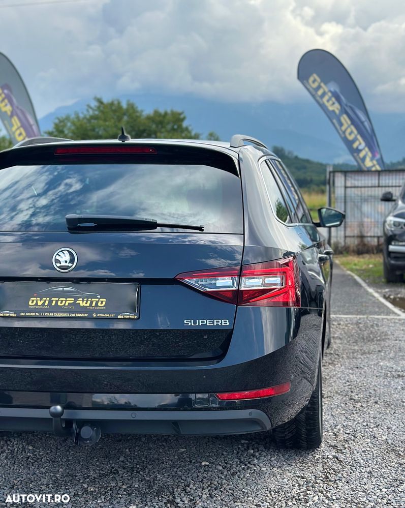 Skoda Superb 1.6 TDI DSG Ambition - 29