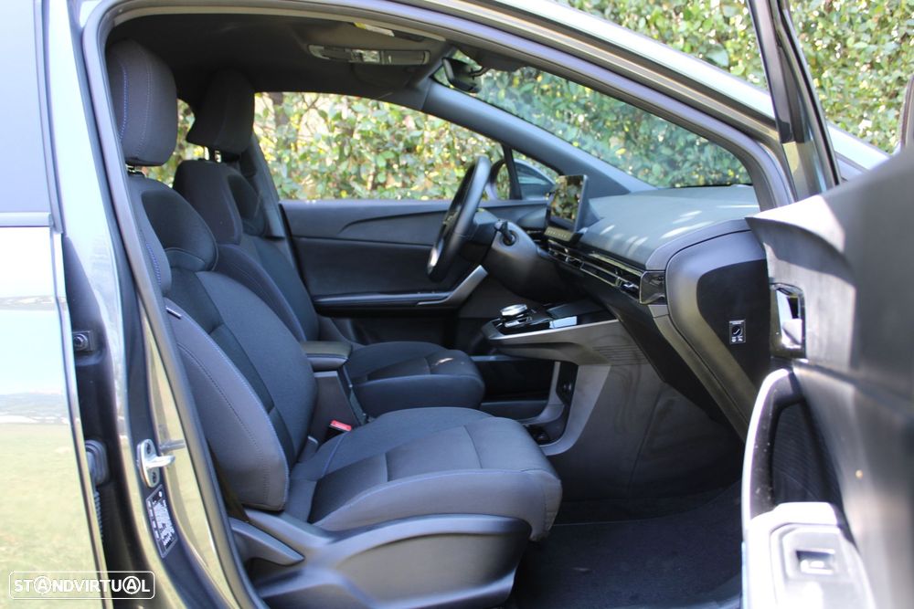 MG MG4 64 kWh Comfort - 29