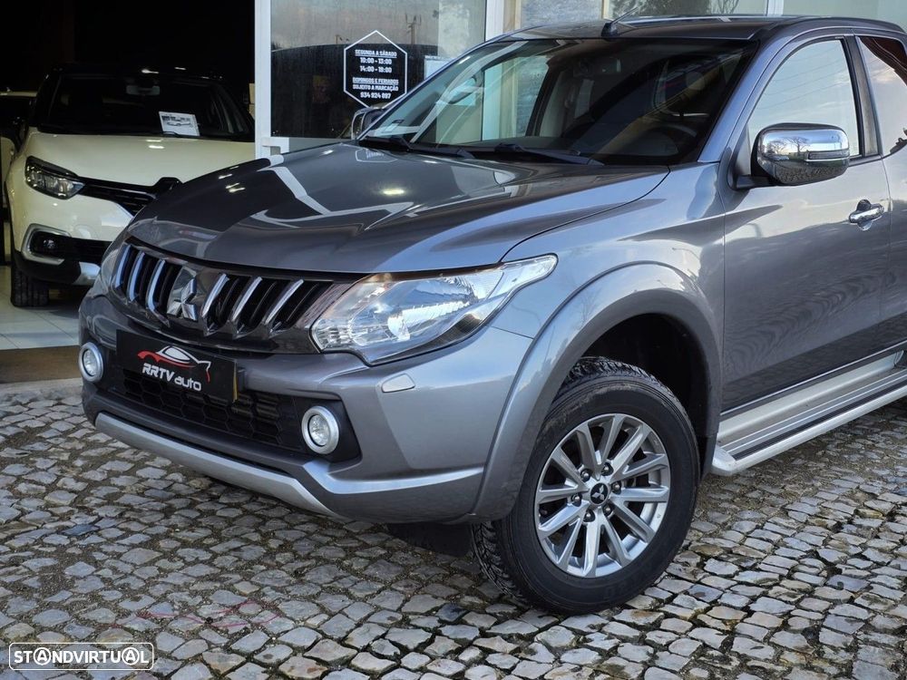 Mitsubishi L200 2.4 DI-D CD Instyle Strakar 4WD - 14