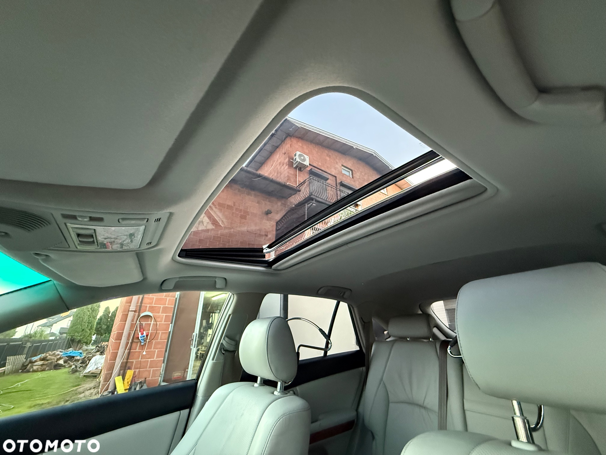 Lexus RX - 32