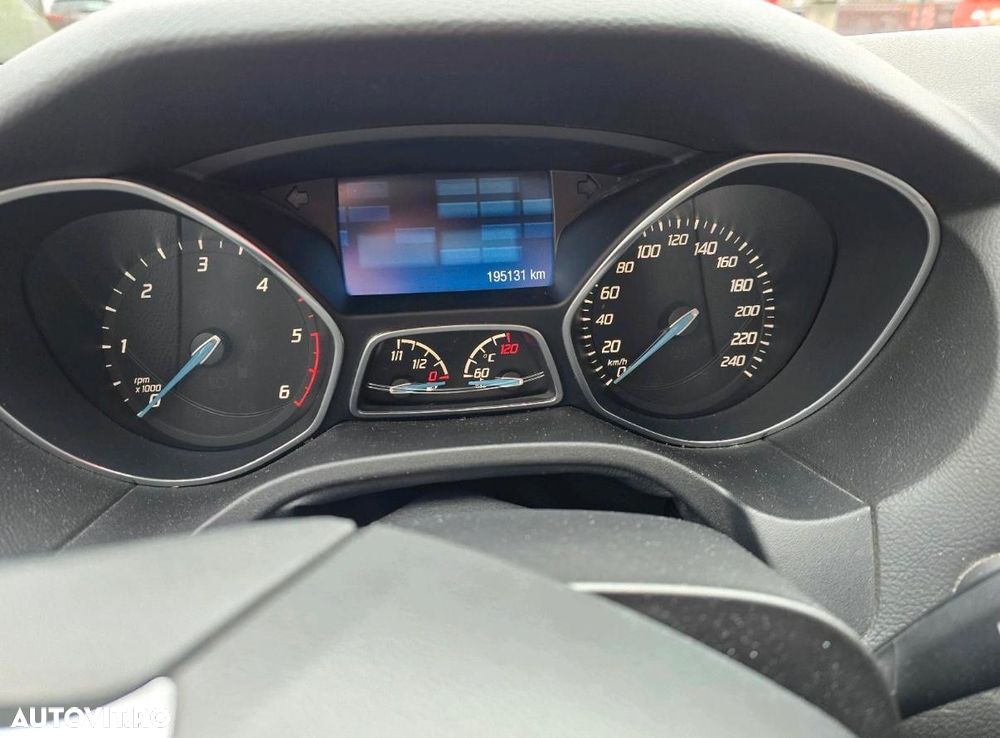 Ford Focus 1.6 TDCi DPF Start-Stopp-System Titanium - 5