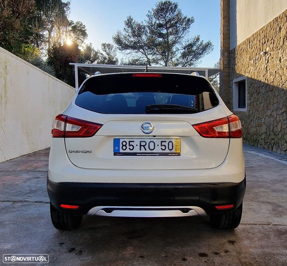 Nissan Qashqai 1.6 dCi Tekna 19 Alcantara - 2