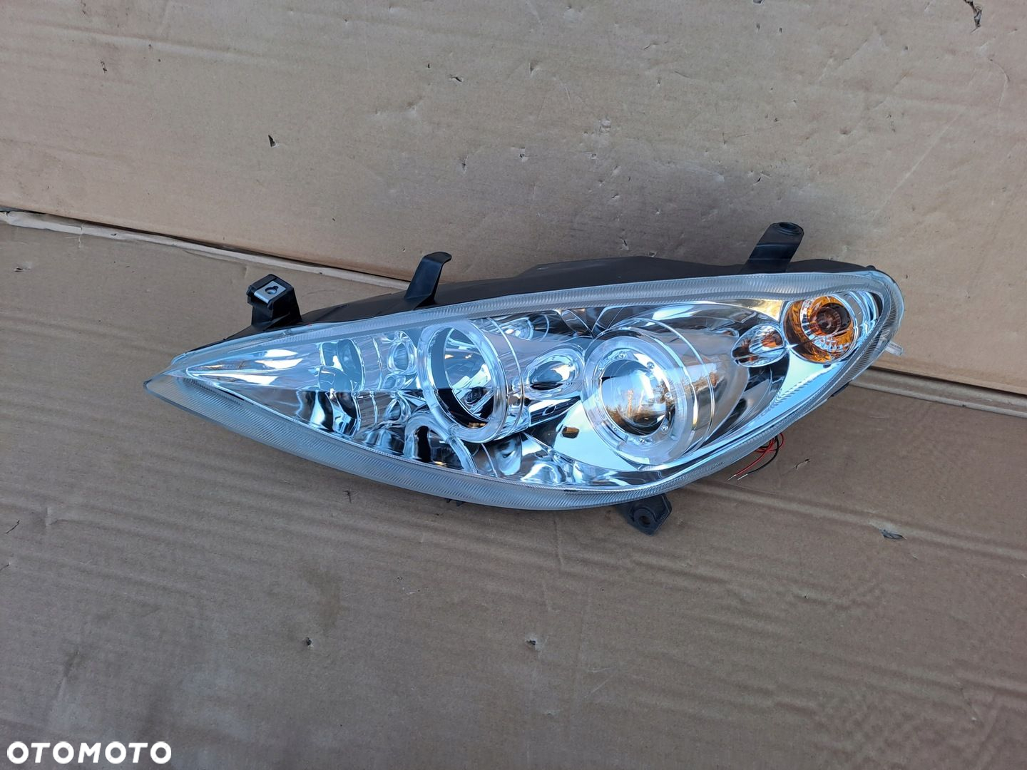 PEUGEOT 307 01-05 LEWA LAMPA CHROM RINGI TUNING - 2