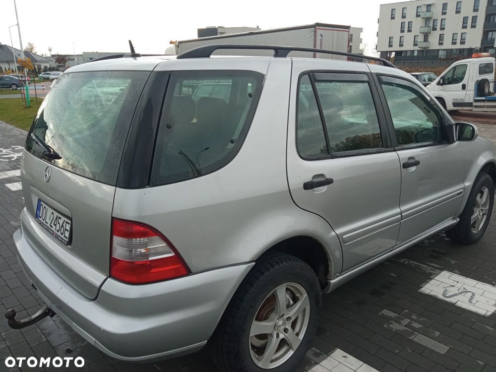Mercedes-Benz ML - 4